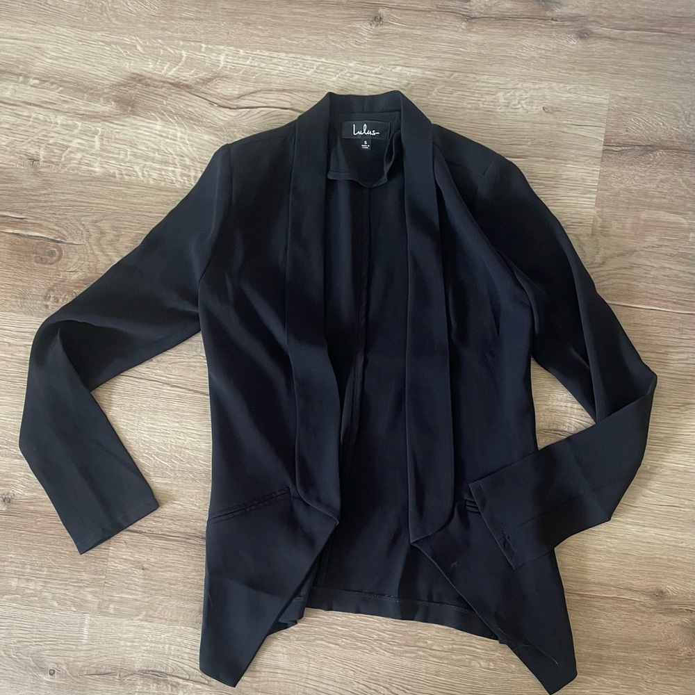 Lulu's Black Draped Open-Front Blazer